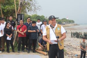 Acting Governor of Bali, S.M. Mahendra Jaya, at Kuta Beach - IST