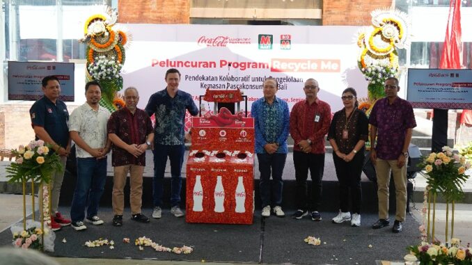 (From left to right) M Mart Support GM I Gde Purwadarmana; CCEP Indonesia Public Affairs, Communications, and Sustainability (PACS) Manager Dhedy Adi Nugroho; Coca-Cola Indonesia PACS Director Triyono Prijosoesilo; CCEP Indonesia Sales Modern Trade Director Steven Geysen; M Mart Management representative Santiawan; Head of the Waste, Hazardous Waste, and Environmental Pollution & Damage Control Division at the Bali Environmental Agency (DHLK) Ida Bagus Kade Wiranegara; Head of the Badung Environmental Agency Made Rai Warastuti; and M Mart Managing Director Ramesh Ram Khaeruddin. Coca-Cola Indonesia and M Mart launched the "Recycle Me" program—a collaborative approach to post-consumer packaging management—at the Arjuna Disaster Shelter in Seminyak, Bali, on Friday, August 7, 2026.